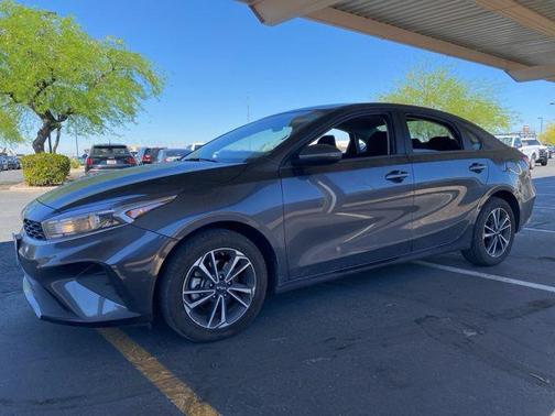 Gravity Gray 2024 Kia Forte LXS