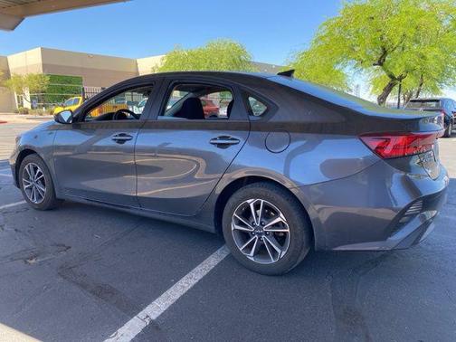 Gravity Gray 2024 Kia Forte LXS