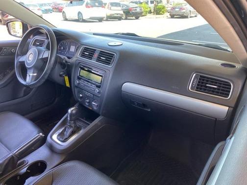 2013 Volkswagen Jetta SE