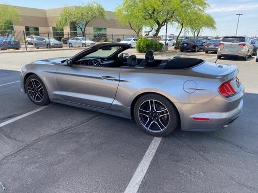 2022 Ford Mustang EcoBoost Premium