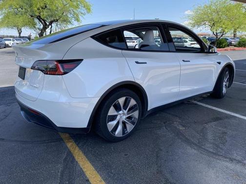 2020 Tesla Model Y Long Range Dual Motor All-Wheel Drive