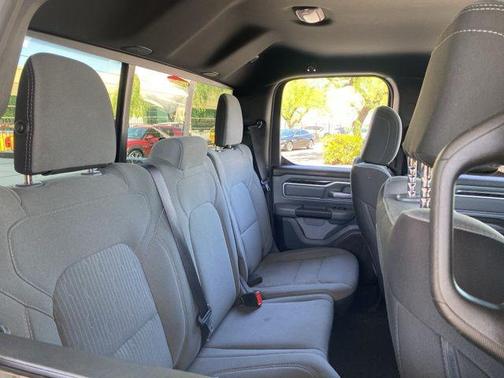 Bright White Clearcoat 2022 RAM 1500 Big Horn/Lone Star