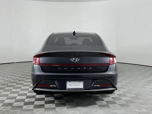 2021 Hyundai SONATA SE