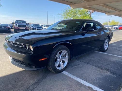 2023 Dodge Challenger SXT