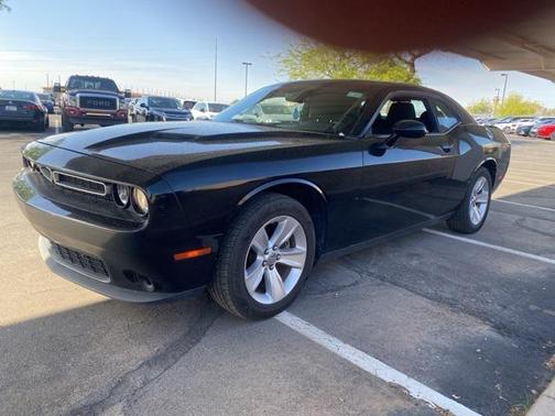 2023 Dodge Challenger SXT