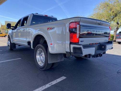 2025 Ford F-450 Platinum