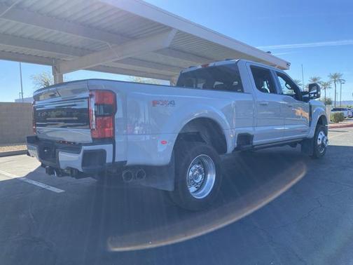 2025 Ford F-450 Platinum