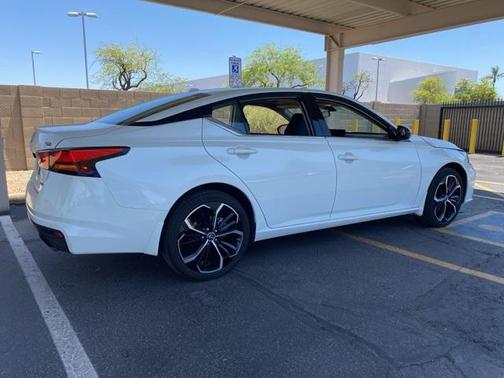 2024 Nissan Altima SR Intelligent AWD