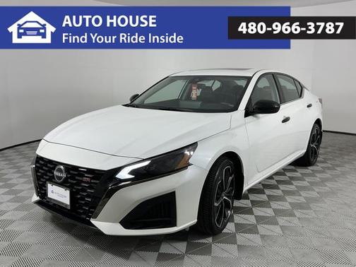 2024 Nissan Altima SR Intelligent AWD
