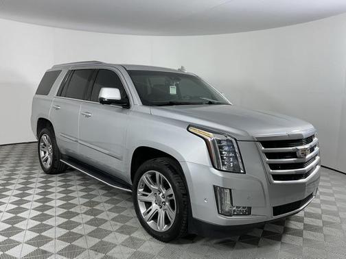 2018 Cadillac Escalade Luxury