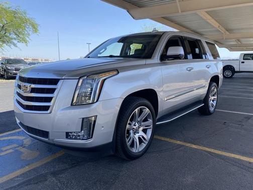 2018 Cadillac Escalade Luxury