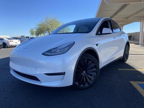 2021 Tesla Model Y Long Range Dual Motor All-Wheel Drive