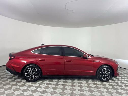 Ultimate red 2025 Hyundai SONATA SEL
