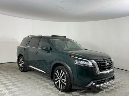 Obsidian Green Pearl 2023 Nissan Pathfinder Platinum 4WD