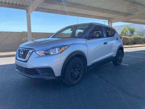 2020 Nissan Kicks S