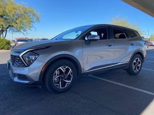 2024 Kia Sportage LX