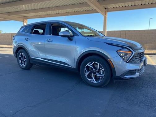 2024 Kia Sportage LX