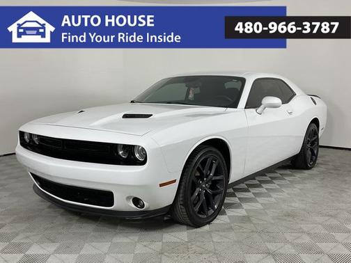 2021 Dodge Challenger SXT