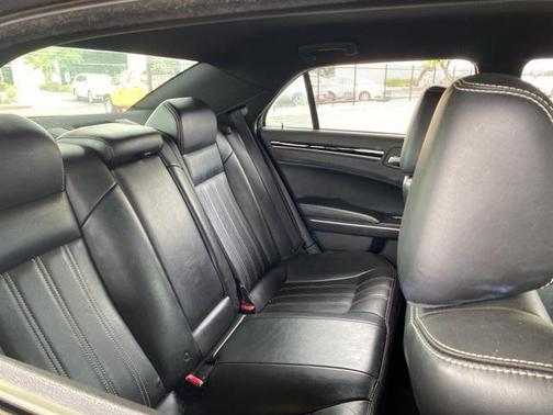 2019 Chrysler 300 S