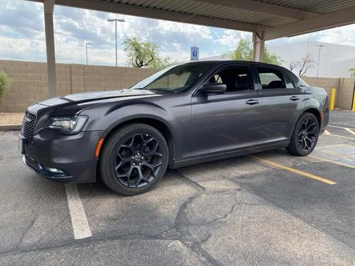 2019 Chrysler 300 S