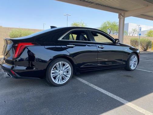 2023 Cadillac CT4 Premium Luxury