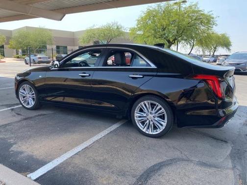 2023 Cadillac CT4 Premium Luxury
