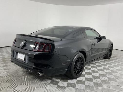 2014 Ford Mustang V6 Premium