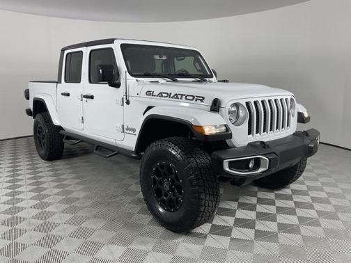2021 Jeep Gladiator Overland