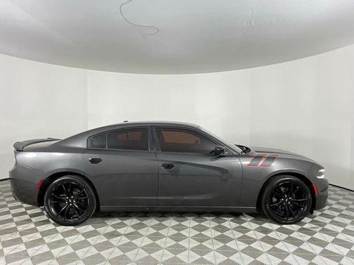 Granite Pearlcoat 2018 Dodge Charger SXT