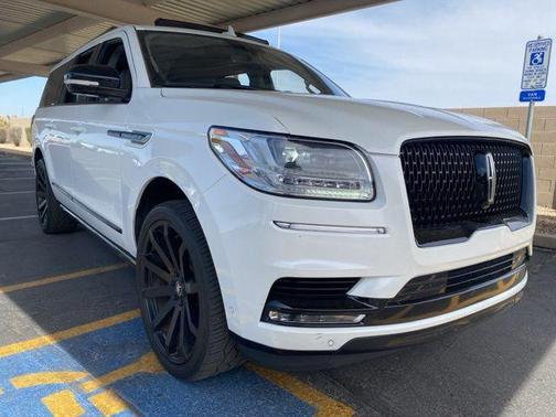 Pristine White 2020 Lincoln Navigator Reserve