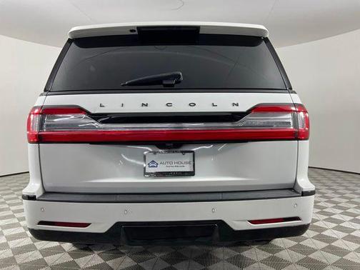 Pristine White 2020 Lincoln Navigator Reserve