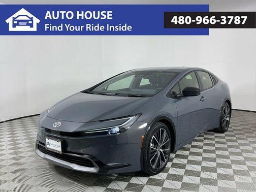 2025 Toyota Prius XLE