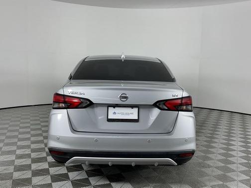 2021 Nissan Versa 1.6 SV