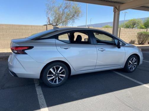 2021 Nissan Versa 1.6 SV