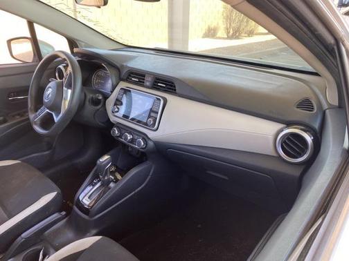 2021 Nissan Versa 1.6 SV