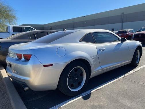 2011 Chevrolet Camaro 2LS