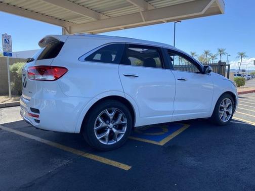 2017 Kia Sorento SX