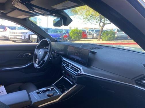 2024 BMW 330 330i
