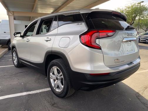 Quicksilver Metallic 2021 GMC Terrain SLE