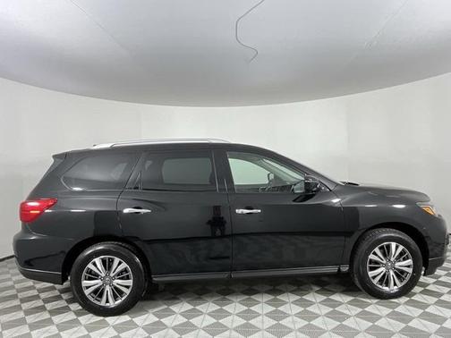 2020 Nissan Pathfinder SV 4WD