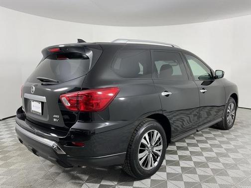 2020 Nissan Pathfinder SV 4WD