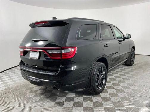 DB Black Crystal Clearcoat 2023 Dodge Durango GT Plus