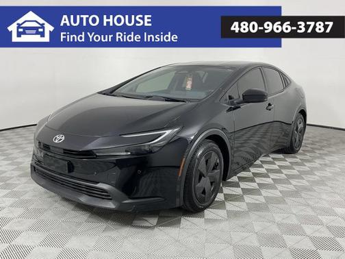 2024 Toyota Prius LE