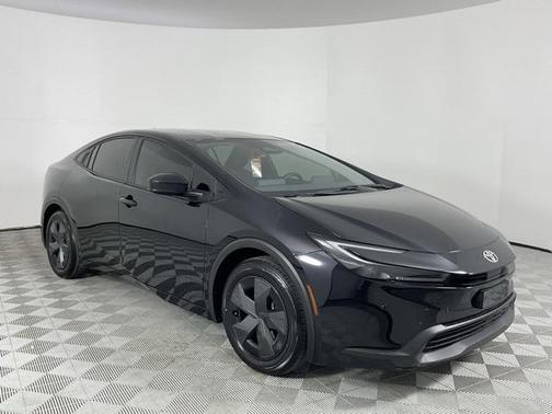 2024 Toyota Prius LE