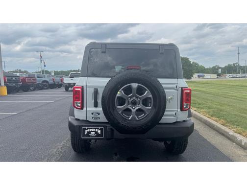 Avalanche Gray 2026 Ford Bronco Big Bend