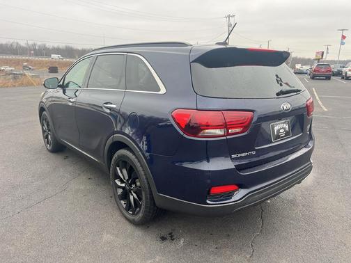 2020 Kia Sorento S