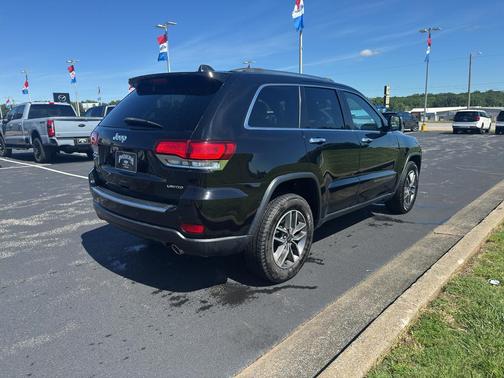 Diamond Black Crystal Pearlcoat 2020 Jeep Grand Cherokee Limited