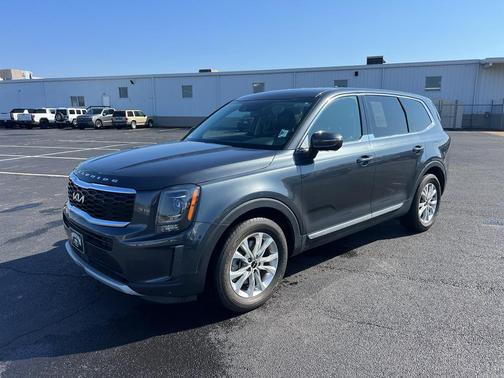2022 Kia Telluride LX