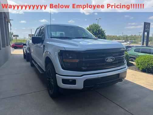 Oxford White 2026 Ford F-150 XLT