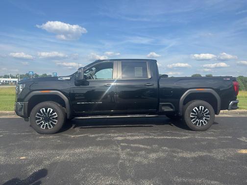 Onyx Black 2025 GMC Sierra 2500 Pro